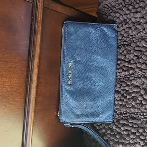 Michael kors leather wristlet used